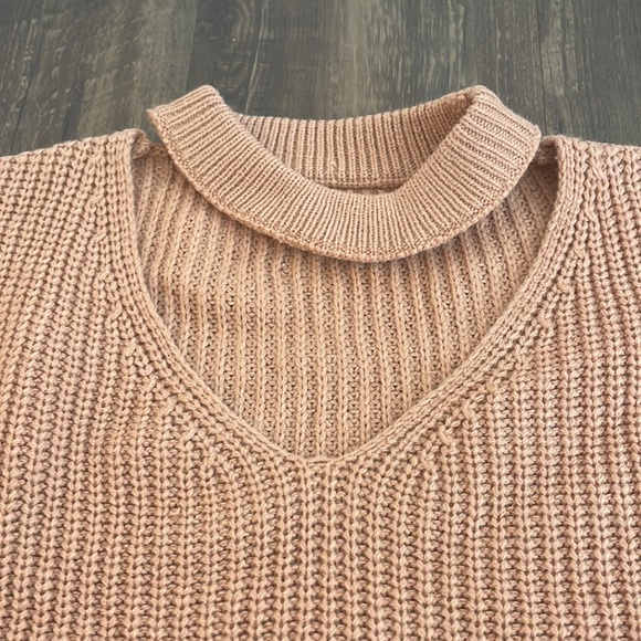 Chunky Knut Sweater - Picture 3 of 3